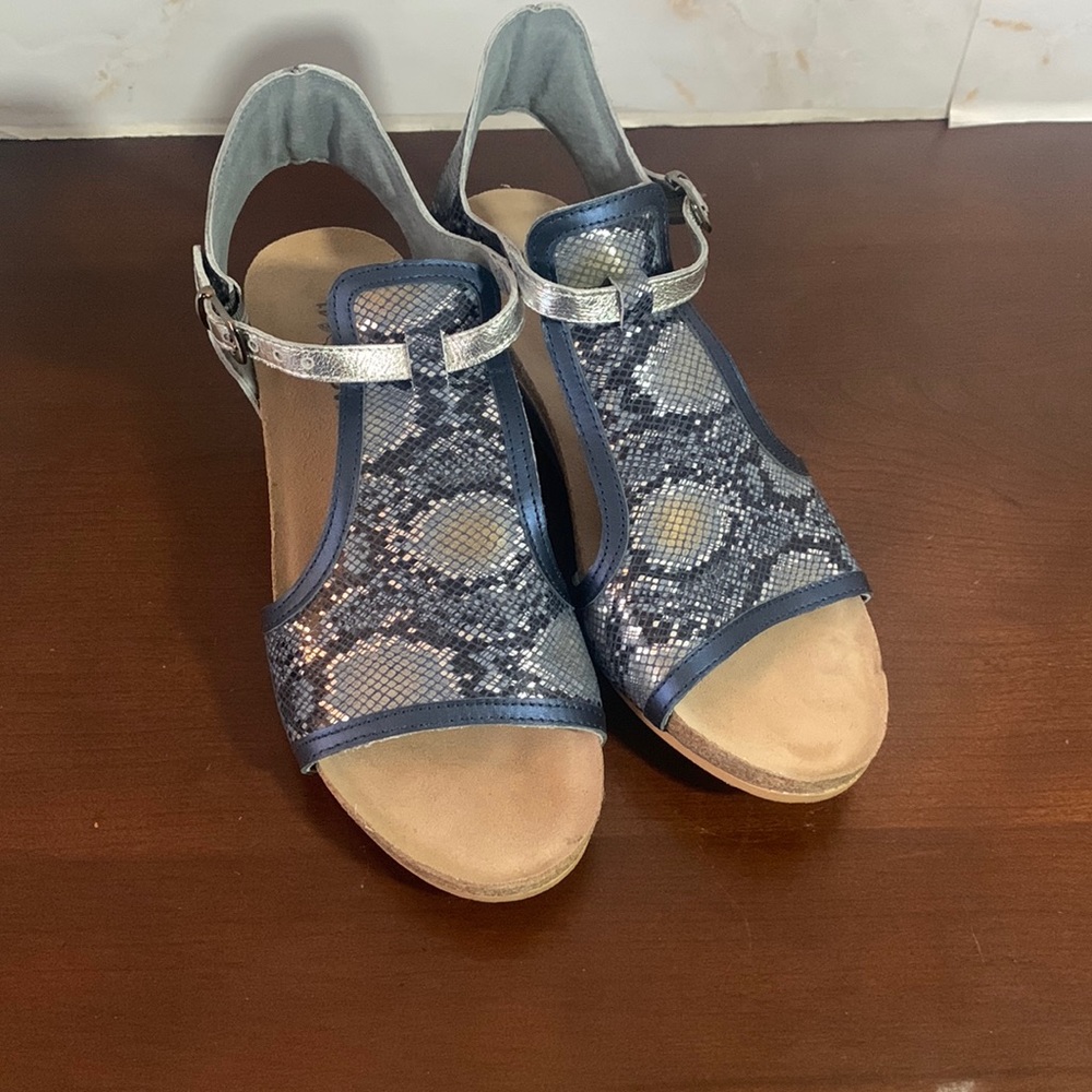 Naot Fiona Women Wedges size 10